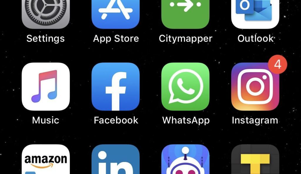 Why should you add Facebook icon to iPhone